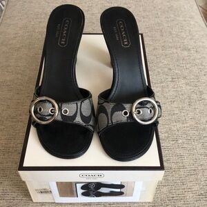 Coach Sandals Women’s Size 7 1/2.